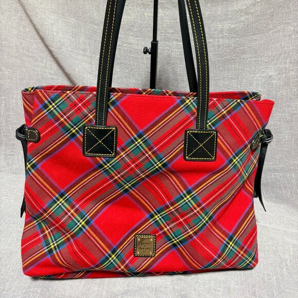 Dooney & Bourke Handbags - Dooney & Bourke Tote - Perfect for Christmas time!
